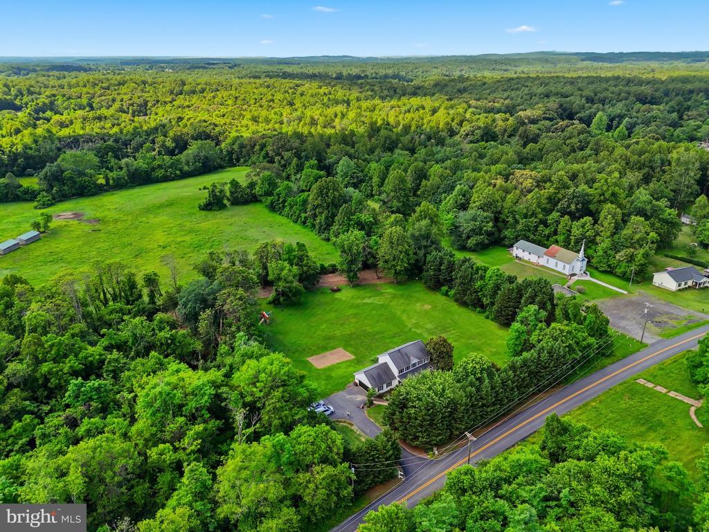 18198 SPRINGS RD, JEFFERSONTON, Virginia 22724, 5 Bedrooms Bedrooms, ,3 BathroomsBathrooms,Residential,18198 SPRINGS RD,VACU2014012 MLS # VACU2014012 18198 SPRINGS RD, JEFFERSONTON, Virginia 22724, 5 Bedrooms Bedrooms, ,3 BathroomsBathrooms,Residential,18198 SPRINGS RD,VACU2014012 MLS # VACU2014012