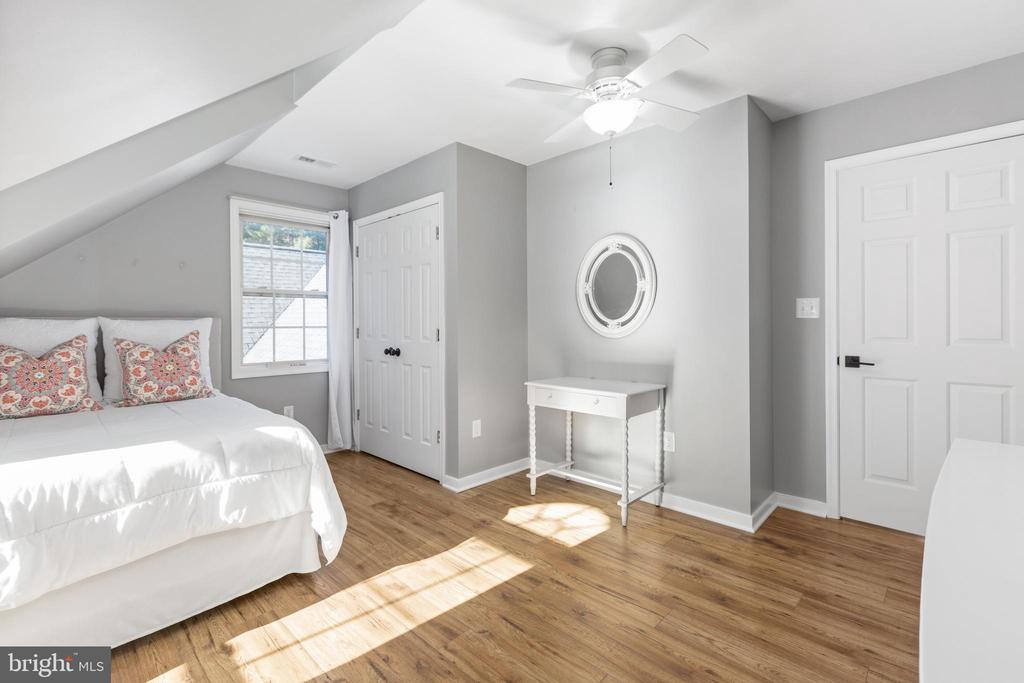 6829 FOX RIDGE RD, SPOTSYLVANIA, Virginia 22551, 6 Bedrooms Bedrooms, ,4 BathroomsBathrooms,Residential,6829 FOX RIDGE RD,VASP2042698 MLS # VASP2042698 6829 FOX RIDGE RD, SPOTSYLVANIA, Virginia 22551, 6 Bedrooms Bedrooms, ,4 BathroomsBathrooms,Residential,6829 FOX RIDGE RD,VASP2042698 MLS # VASP2042698