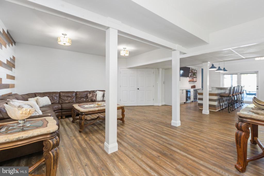 6829 FOX RIDGE RD, SPOTSYLVANIA, Virginia 22551, 6 Bedrooms Bedrooms, ,4 BathroomsBathrooms,Residential,6829 FOX RIDGE RD,VASP2042698 MLS # VASP2042698 6829 FOX RIDGE RD, SPOTSYLVANIA, Virginia 22551, 6 Bedrooms Bedrooms, ,4 BathroomsBathrooms,Residential,6829 FOX RIDGE RD,VASP2042698 MLS # VASP2042698