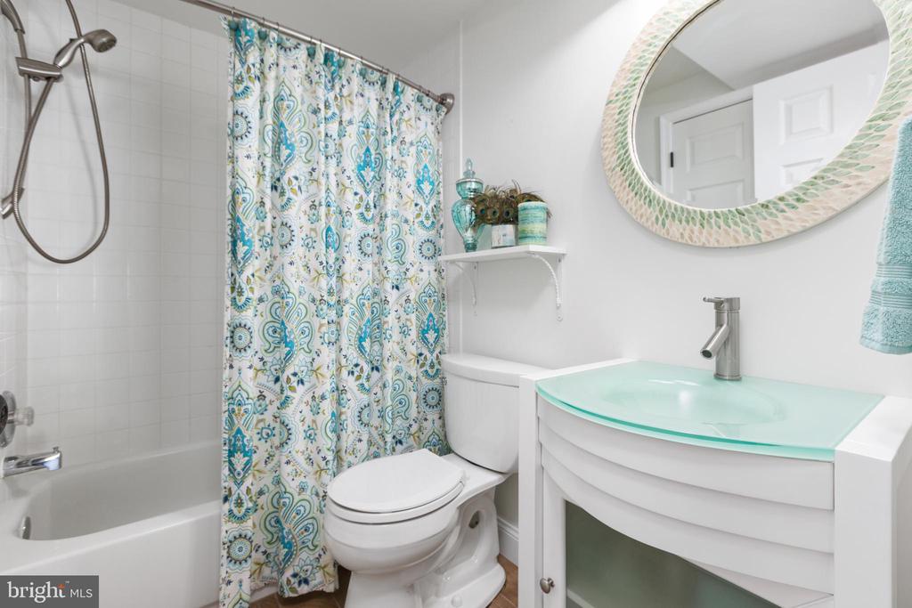 6829 FOX RIDGE RD, SPOTSYLVANIA, Virginia 22551, 6 Bedrooms Bedrooms, ,4 BathroomsBathrooms,Residential,6829 FOX RIDGE RD,VASP2042698 MLS # VASP2042698 6829 FOX RIDGE RD, SPOTSYLVANIA, Virginia 22551, 6 Bedrooms Bedrooms, ,4 BathroomsBathrooms,Residential,6829 FOX RIDGE RD,VASP2042698 MLS # VASP2042698