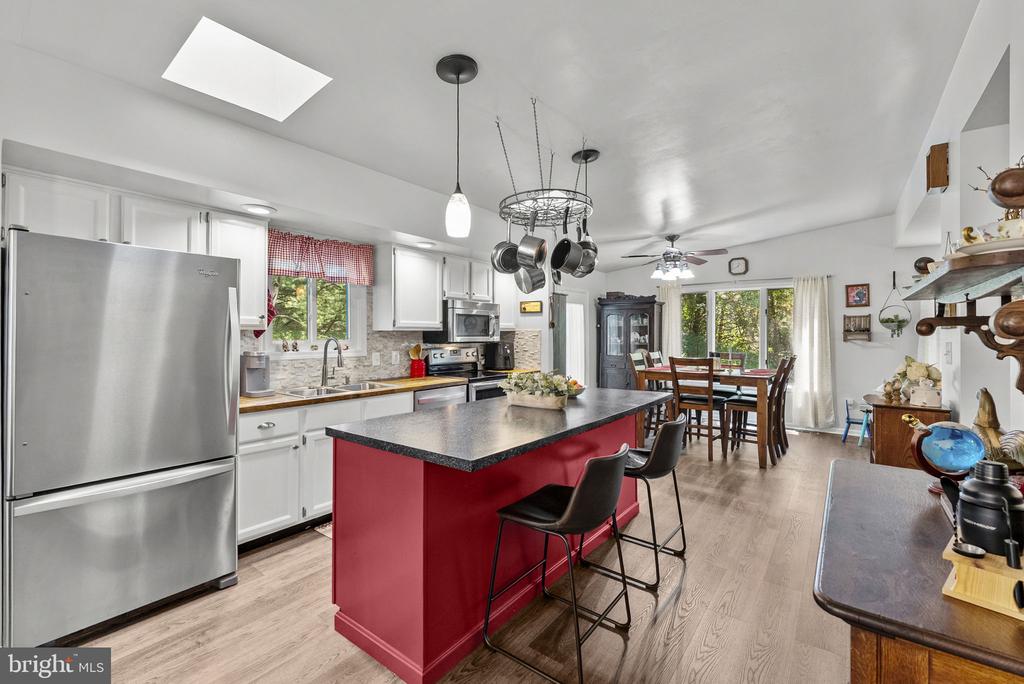 24020 SIGNAL HILL LN, UNIONVILLE, Virginia 22567, 4 Bedrooms Bedrooms, ,3 BathroomsBathrooms,Residential,24020 SIGNAL HILL LN,VAOR2014460 MLS # VAOR2014460 24020 SIGNAL HILL LN, UNIONVILLE, Virginia 22567, 4 Bedrooms Bedrooms, ,3 BathroomsBathrooms,Residential,24020 SIGNAL HILL LN,VAOR2014460 MLS # VAOR2014460