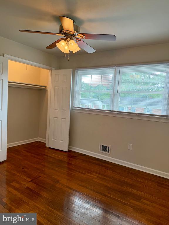 1010 NOTTINGHAM ST, CULPEPER, Virginia 22701, 4 Bedrooms Bedrooms, ,2 BathroomsBathrooms,Residential,1010 NOTTINGHAM ST,VACU2014064 MLS # VACU2014064 1010 NOTTINGHAM ST, CULPEPER, Virginia 22701, 4 Bedrooms Bedrooms, ,2 BathroomsBathrooms,Residential,1010 NOTTINGHAM ST,VACU2014064 MLS # VACU2014064