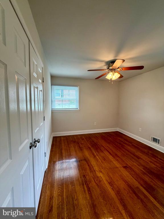 1010 NOTTINGHAM ST, CULPEPER, Virginia 22701, 4 Bedrooms Bedrooms, ,2 BathroomsBathrooms,Residential,1010 NOTTINGHAM ST,VACU2014064 MLS # VACU2014064 1010 NOTTINGHAM ST, CULPEPER, Virginia 22701, 4 Bedrooms Bedrooms, ,2 BathroomsBathrooms,Residential,1010 NOTTINGHAM ST,VACU2014064 MLS # VACU2014064