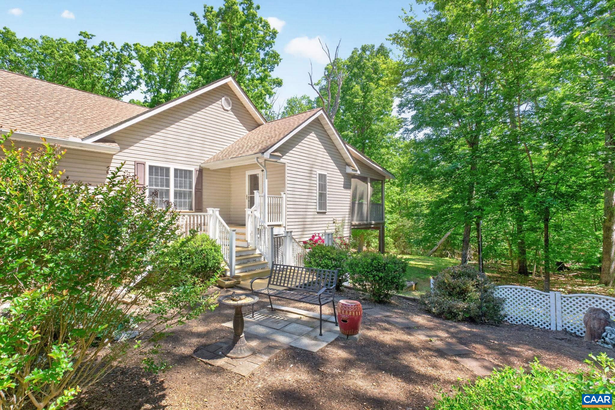 6668 THOMAS JEFFERSON PKWY, PALMYRA, Virginia 22963, 3 Bedrooms Bedrooms, ,3 BathroomsBathrooms,Residential,6668 THOMAS JEFFERSON PKWY,677948 MLS # 677948 6668 THOMAS JEFFERSON PKWY, PALMYRA, Virginia 22963, 3 Bedrooms Bedrooms, ,3 BathroomsBathrooms,Residential,6668 THOMAS JEFFERSON PKWY,677948 MLS # 677948