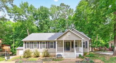 4 STIGGER RD, PALMYRA, Virginia 22963, 4 Bedrooms Bedrooms, ,3 BathroomsBathrooms,Residential,4 STIGGER RD,678203 MLS # 678203