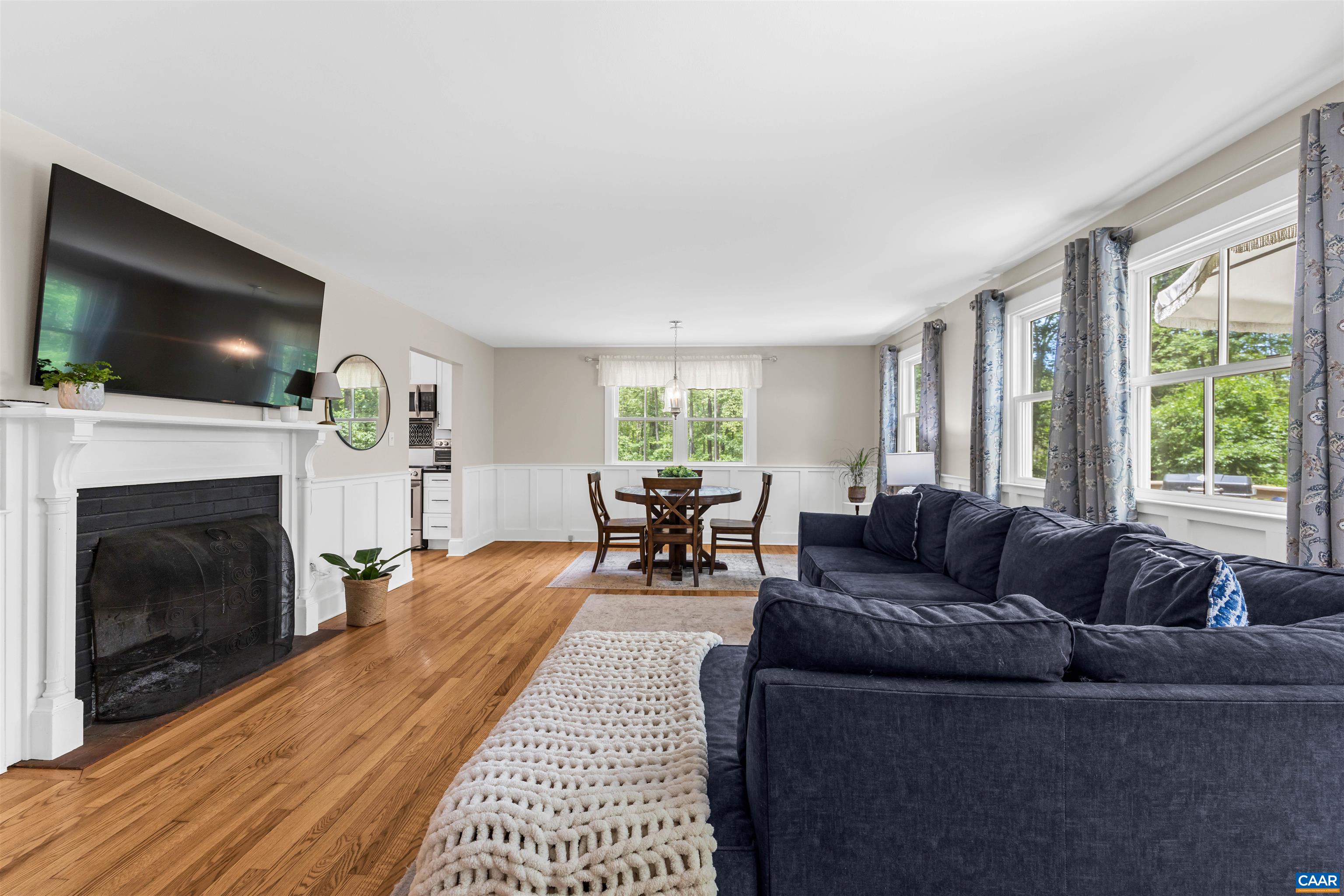 6143 GREEN MOUNTAIN RD, ESMONT, Virginia 22937, 2 Bedrooms Bedrooms, ,1 BathroomBathrooms,Residential,COLESRIDGE,6143 GREEN MOUNTAIN RD,678425 MLS # 678425 6143 GREEN MOUNTAIN RD, ESMONT, Virginia 22937, 2 Bedrooms Bedrooms, ,1 BathroomBathrooms,Residential,COLESRIDGE,6143 GREEN MOUNTAIN RD,678425 MLS # 678425