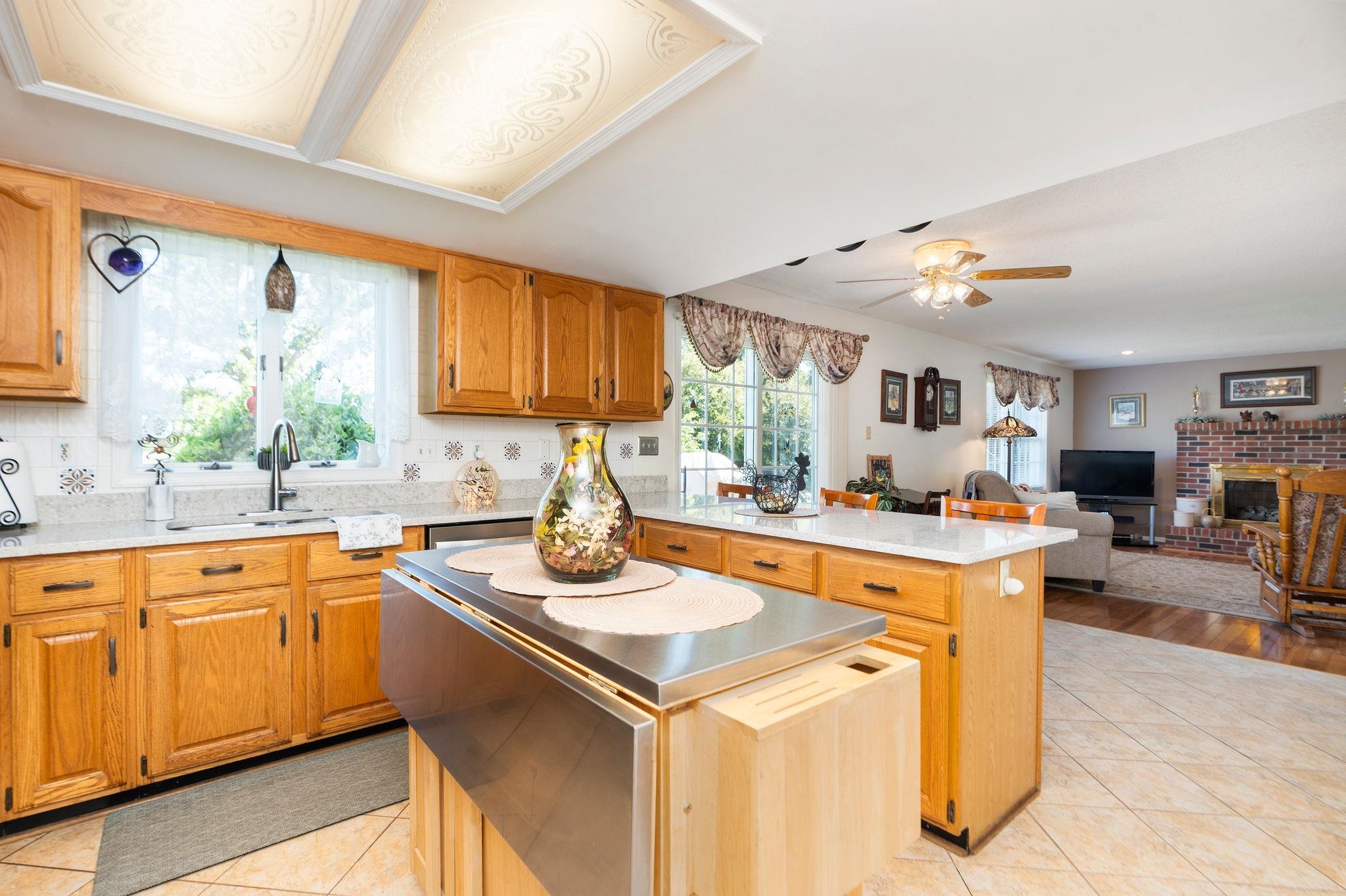 39 CRANBERRY DR, STUARTS DRAFT, Virginia 24477, 3 Bedrooms Bedrooms, ,2 BathroomsBathrooms,Residential,39 CRANBERRY DR,678430 MLS # 678430