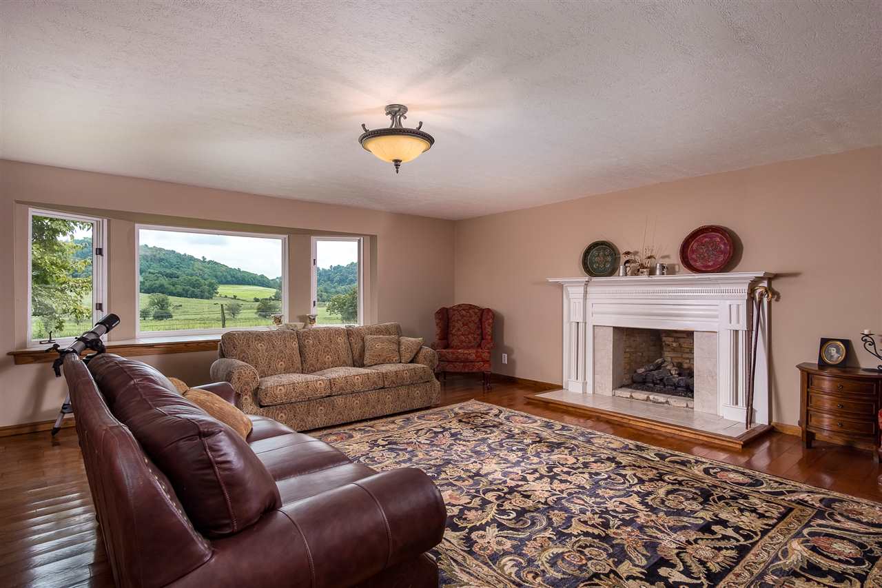 229 SUMMERDEAN RD, MIDDLEBROOK, Virginia 24459, 3 Bedrooms Bedrooms, ,3 BathroomsBathrooms,Residential,Windemere Croft,229 SUMMERDEAN RD,678432 MLS # 678432 229 SUMMERDEAN RD, MIDDLEBROOK, Virginia 24459, 3 Bedrooms Bedrooms, ,3 BathroomsBathrooms,Residential,Windemere Croft,229 SUMMERDEAN RD,678432 MLS # 678432