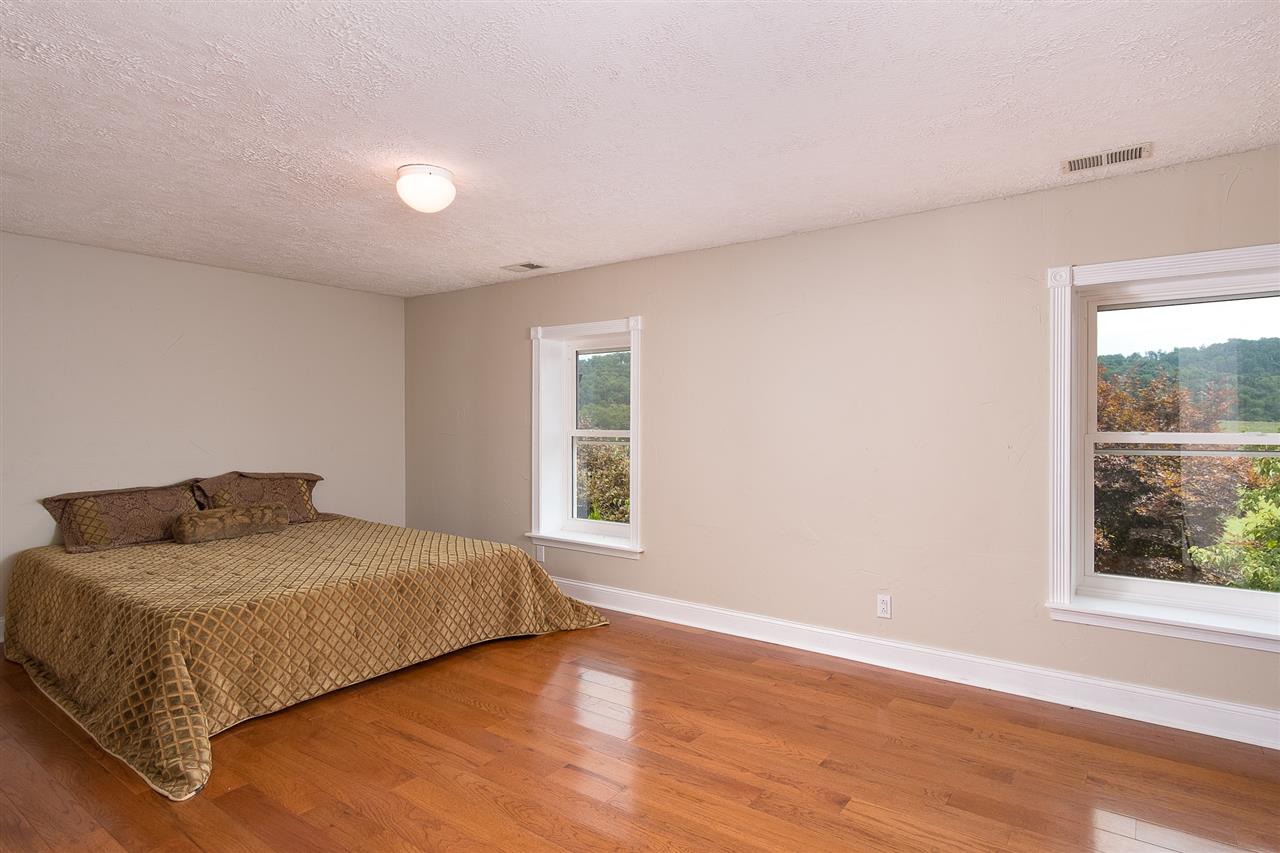 229 SUMMERDEAN RD, MIDDLEBROOK, Virginia 24459, 3 Bedrooms Bedrooms, ,3 BathroomsBathrooms,Residential,Windemere Croft,229 SUMMERDEAN RD,678432 MLS # 678432 229 SUMMERDEAN RD, MIDDLEBROOK, Virginia 24459, 3 Bedrooms Bedrooms, ,3 BathroomsBathrooms,Residential,Windemere Croft,229 SUMMERDEAN RD,678432 MLS # 678432