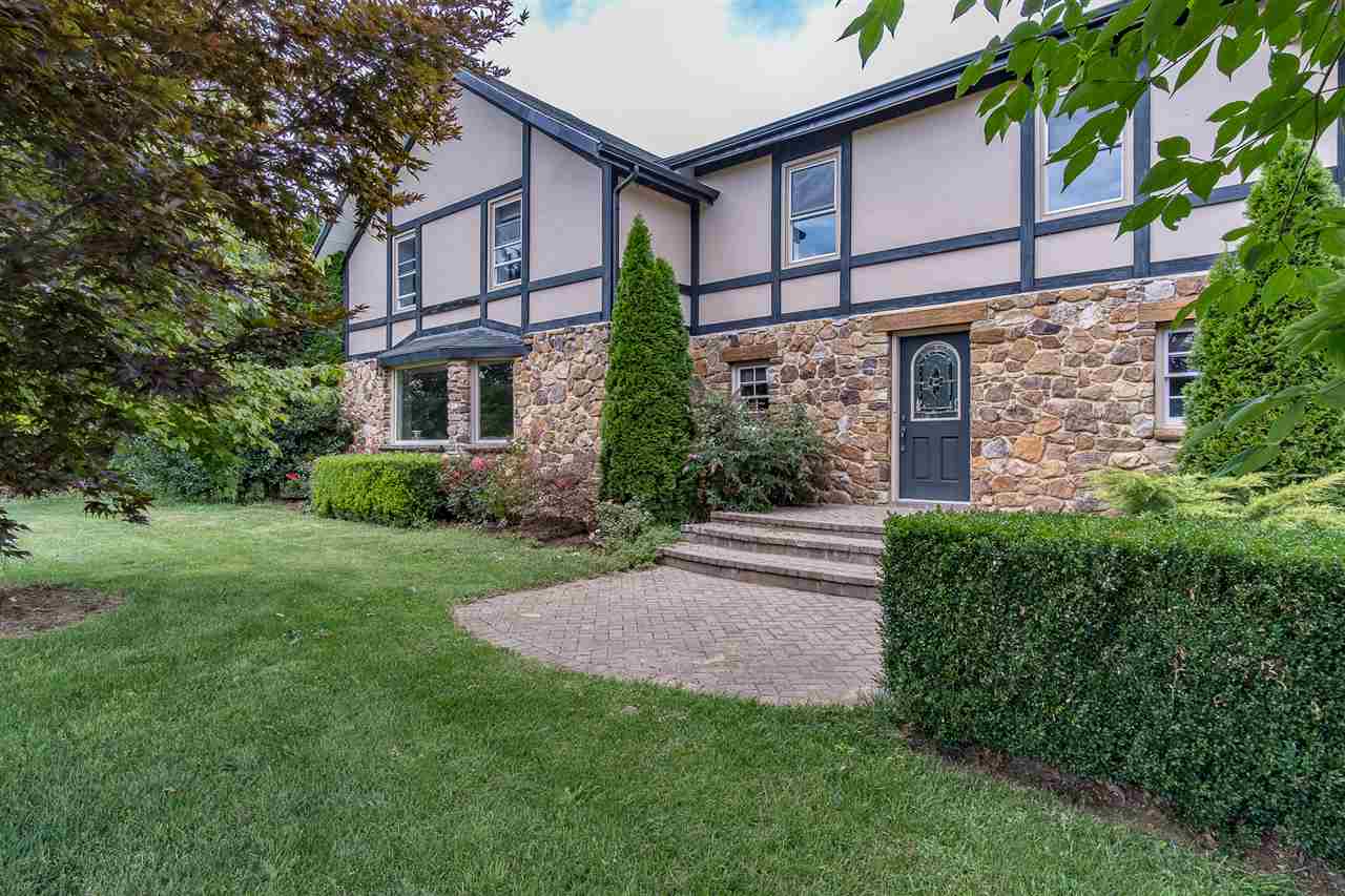 229 SUMMERDEAN RD, MIDDLEBROOK, Virginia 24459, 3 Bedrooms Bedrooms, ,3 BathroomsBathrooms,Residential,Windemere Croft,229 SUMMERDEAN RD,678432 MLS # 678432 229 SUMMERDEAN RD, MIDDLEBROOK, Virginia 24459, 3 Bedrooms Bedrooms, ,3 BathroomsBathrooms,Residential,Windemere Croft,229 SUMMERDEAN RD,678432 MLS # 678432