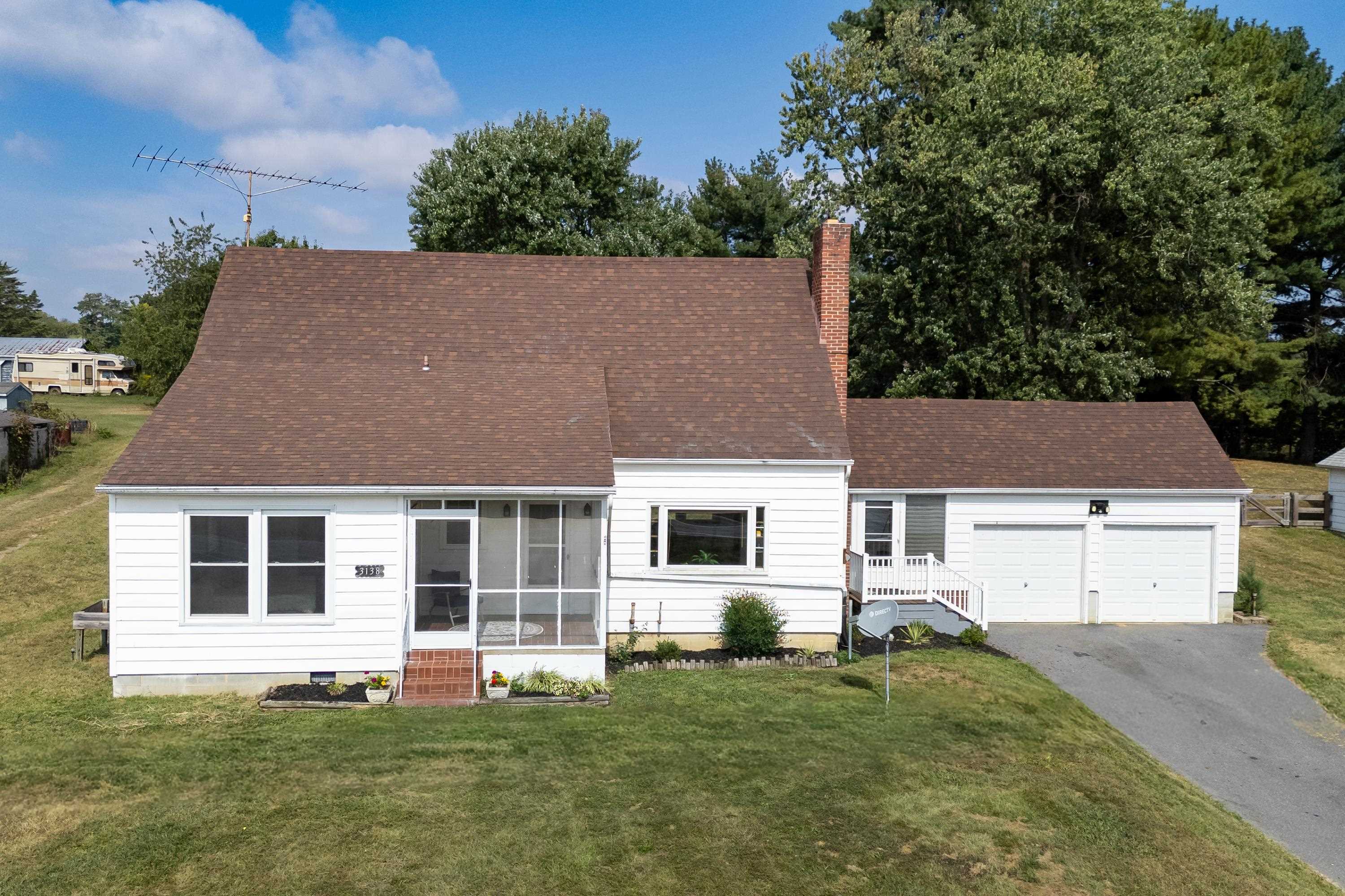3138 CROSS KEYS RD, ROCKINGHAM, Virginia 22801, 4 Bedrooms Bedrooms, ,2 BathroomsBathrooms,Residential,3138 CROSS KEYS RD,678433 MLS # 678433