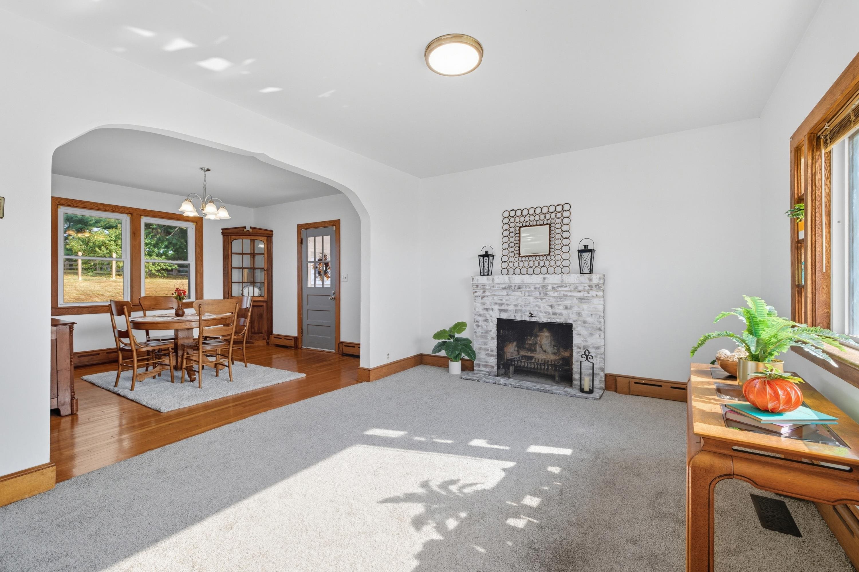3138 CROSS KEYS RD, ROCKINGHAM, Virginia 22801, 4 Bedrooms Bedrooms, ,2 BathroomsBathrooms,Residential,3138 CROSS KEYS RD,678433 MLS # 678433