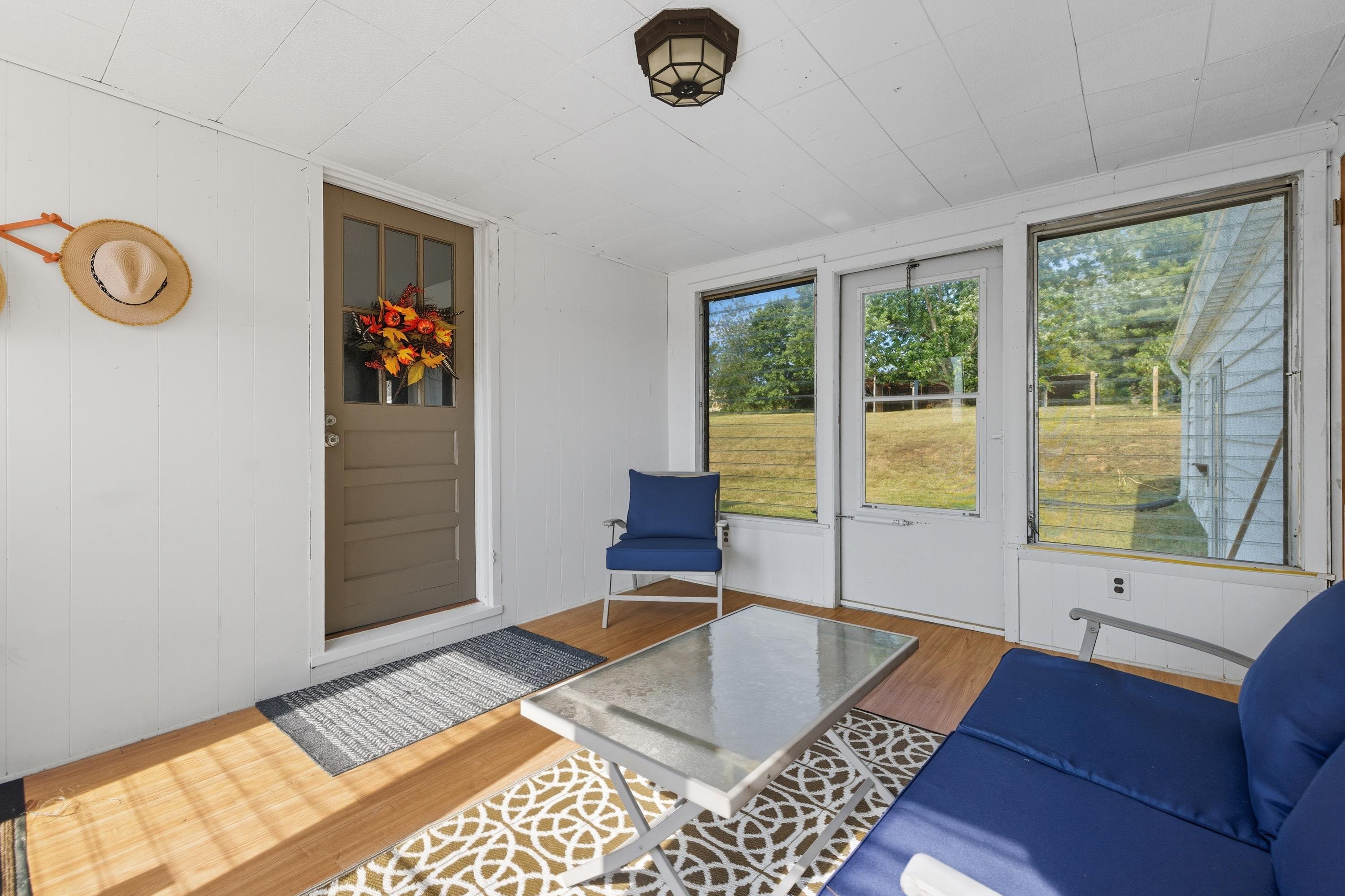 3138 CROSS KEYS RD, ROCKINGHAM, Virginia 22801, 4 Bedrooms Bedrooms, ,2 BathroomsBathrooms,Residential,3138 CROSS KEYS RD,678433 MLS # 678433