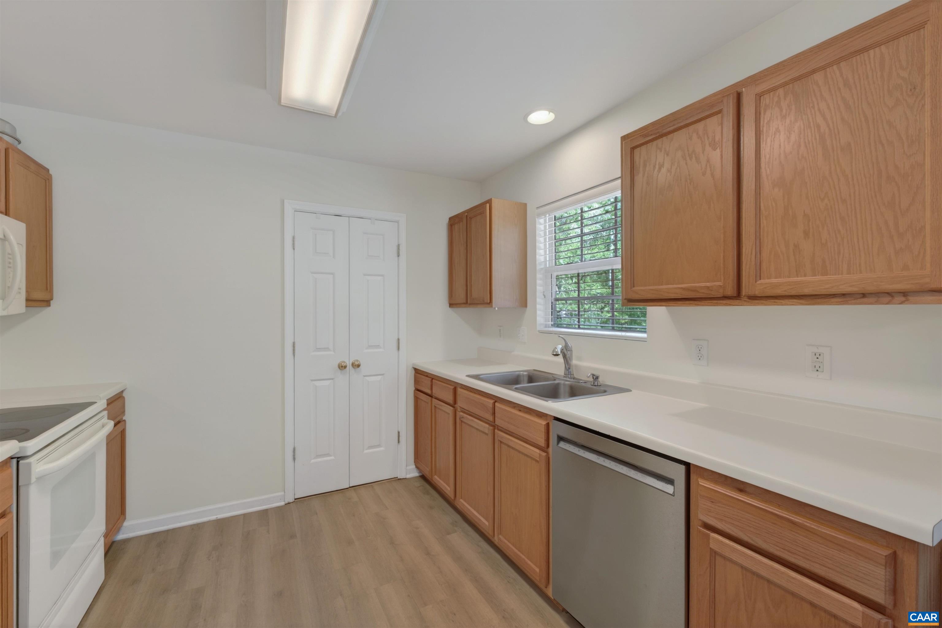 15 BLACKWOOD LN, PALMYRA, Virginia 22963, 4 Bedrooms Bedrooms, ,3 BathroomsBathrooms,Residential,15 BLACKWOOD LN,678436 MLS # 678436 15 BLACKWOOD LN, PALMYRA, Virginia 22963, 4 Bedrooms Bedrooms, ,3 BathroomsBathrooms,Residential,15 BLACKWOOD LN,678436 MLS # 678436