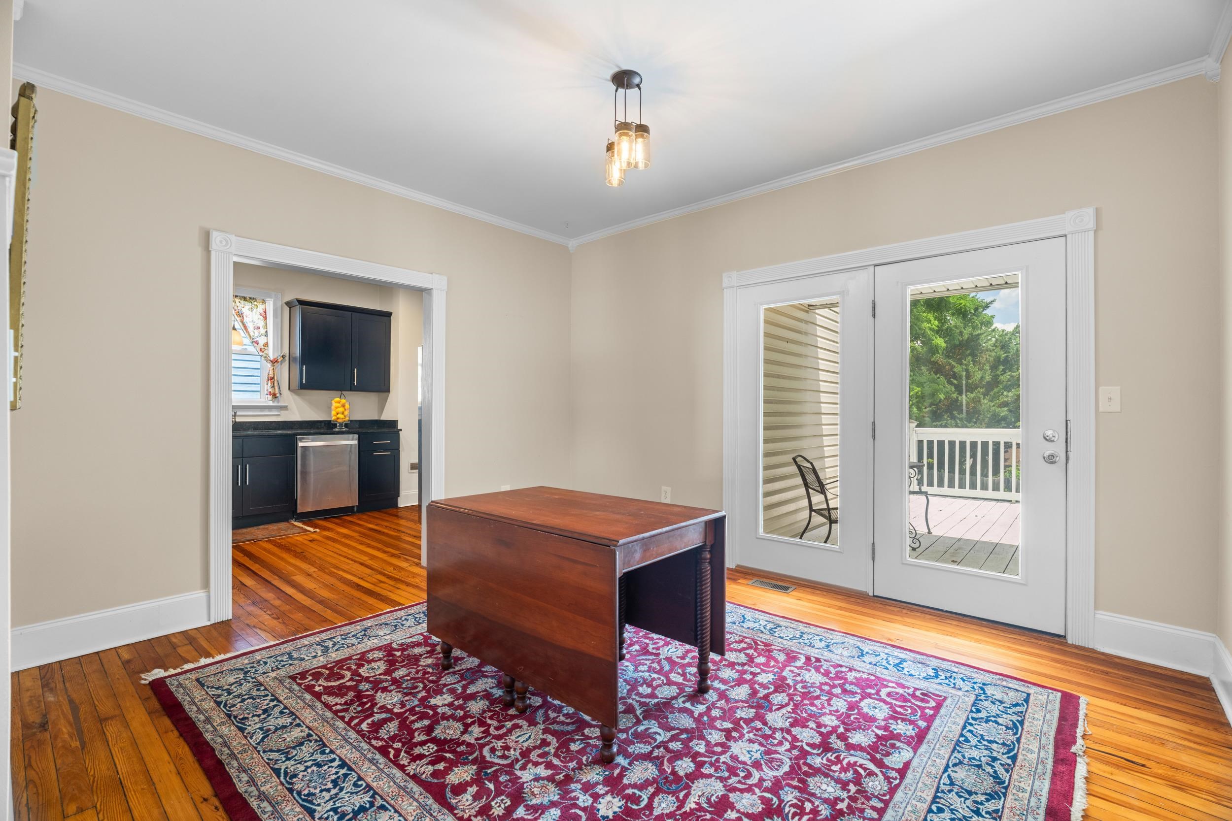 223 N MADISON PL, STAUNTON, Virginia 24401, 3 Bedrooms Bedrooms, ,2 BathroomsBathrooms,Residential,223 N MADISON PL,678437 MLS # 678437 223 N MADISON PL, STAUNTON, Virginia 24401, 3 Bedrooms Bedrooms, ,2 BathroomsBathrooms,Residential,223 N MADISON PL,678437 MLS # 678437
