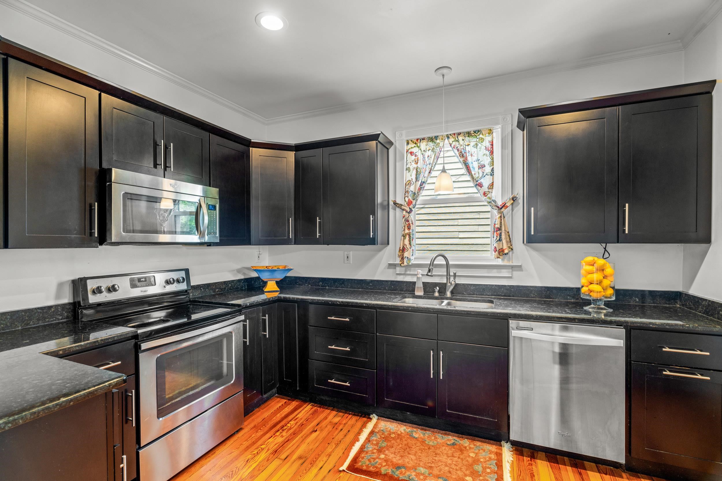 223 N MADISON PL, STAUNTON, Virginia 24401, 3 Bedrooms Bedrooms, ,2 BathroomsBathrooms,Residential,223 N MADISON PL,678437 MLS # 678437 223 N MADISON PL, STAUNTON, Virginia 24401, 3 Bedrooms Bedrooms, ,2 BathroomsBathrooms,Residential,223 N MADISON PL,678437 MLS # 678437