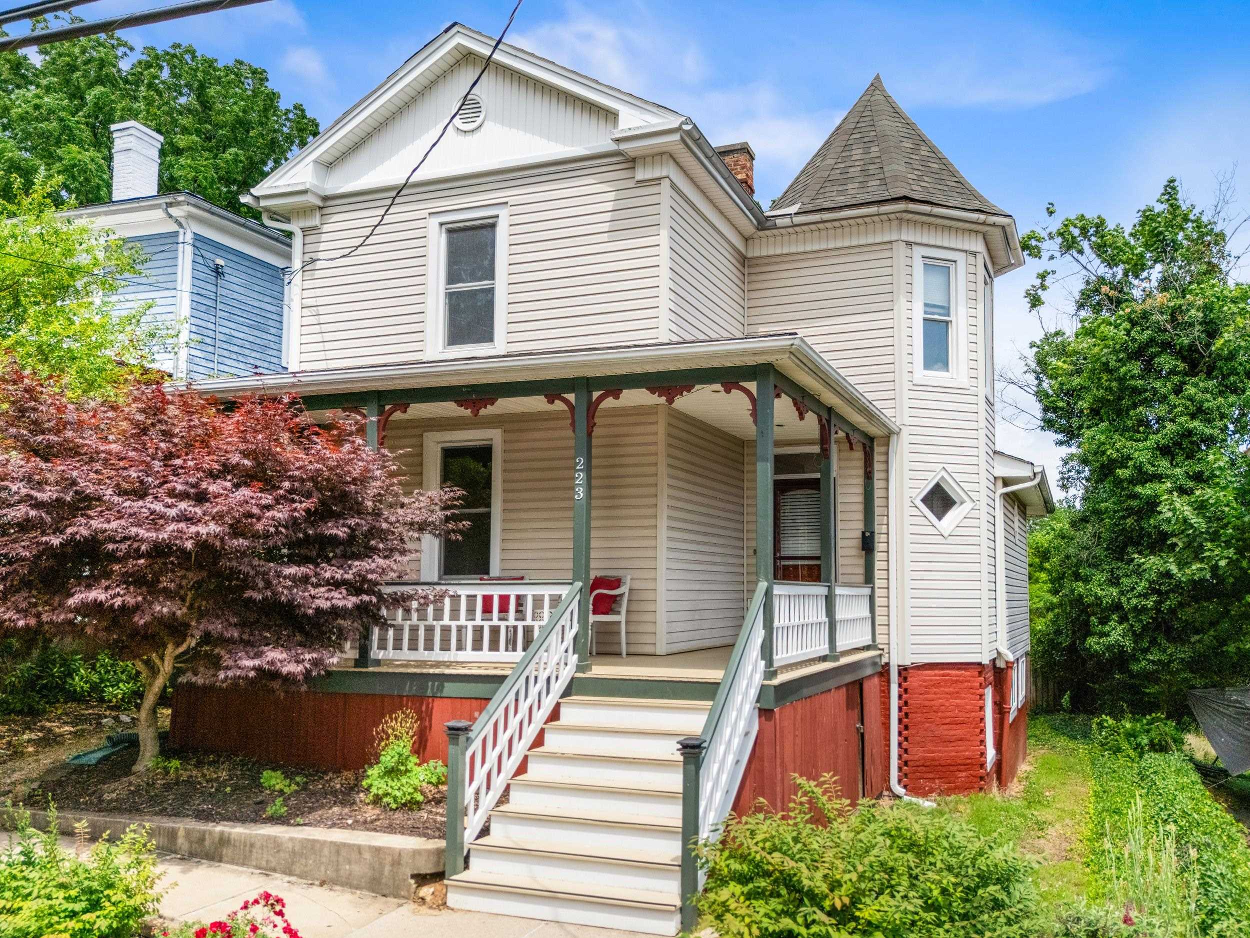 223 N MADISON PL, STAUNTON, Virginia 24401, 3 Bedrooms Bedrooms, ,2 BathroomsBathrooms,Residential,223 N MADISON PL,678437 MLS # 678437 223 N MADISON PL, STAUNTON, Virginia 24401, 3 Bedrooms Bedrooms, ,2 BathroomsBathrooms,Residential,223 N MADISON PL,678437 MLS # 678437