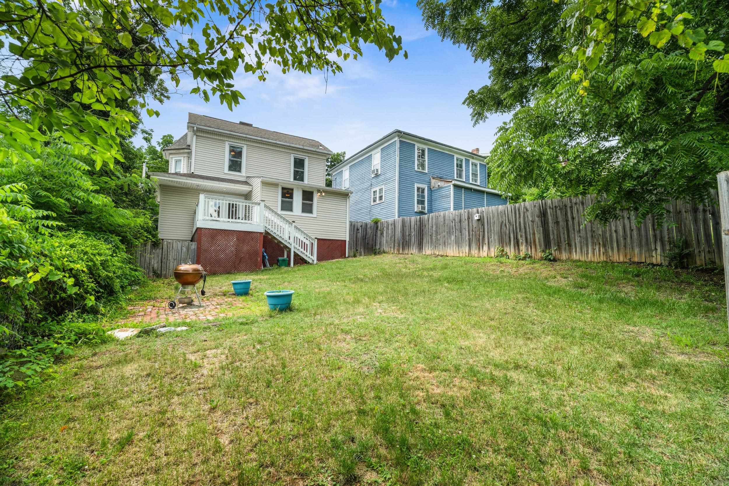 223 N MADISON PL, STAUNTON, Virginia 24401, 3 Bedrooms Bedrooms, ,2 BathroomsBathrooms,Residential,223 N MADISON PL,678437 MLS # 678437 223 N MADISON PL, STAUNTON, Virginia 24401, 3 Bedrooms Bedrooms, ,2 BathroomsBathrooms,Residential,223 N MADISON PL,678437 MLS # 678437
