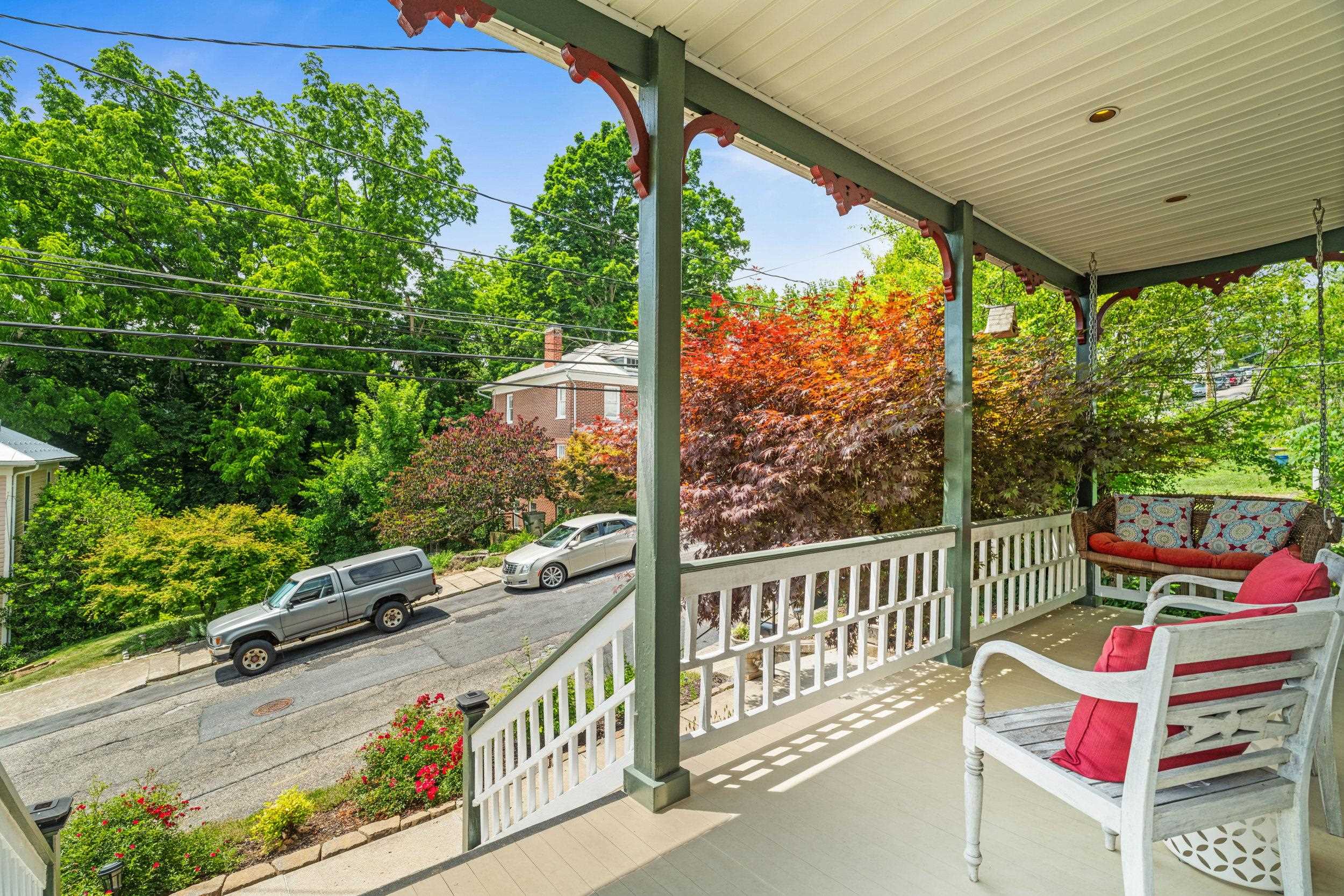 223 N MADISON PL, STAUNTON, Virginia 24401, 3 Bedrooms Bedrooms, ,2 BathroomsBathrooms,Residential,223 N MADISON PL,678437 MLS # 678437 223 N MADISON PL, STAUNTON, Virginia 24401, 3 Bedrooms Bedrooms, ,2 BathroomsBathrooms,Residential,223 N MADISON PL,678437 MLS # 678437