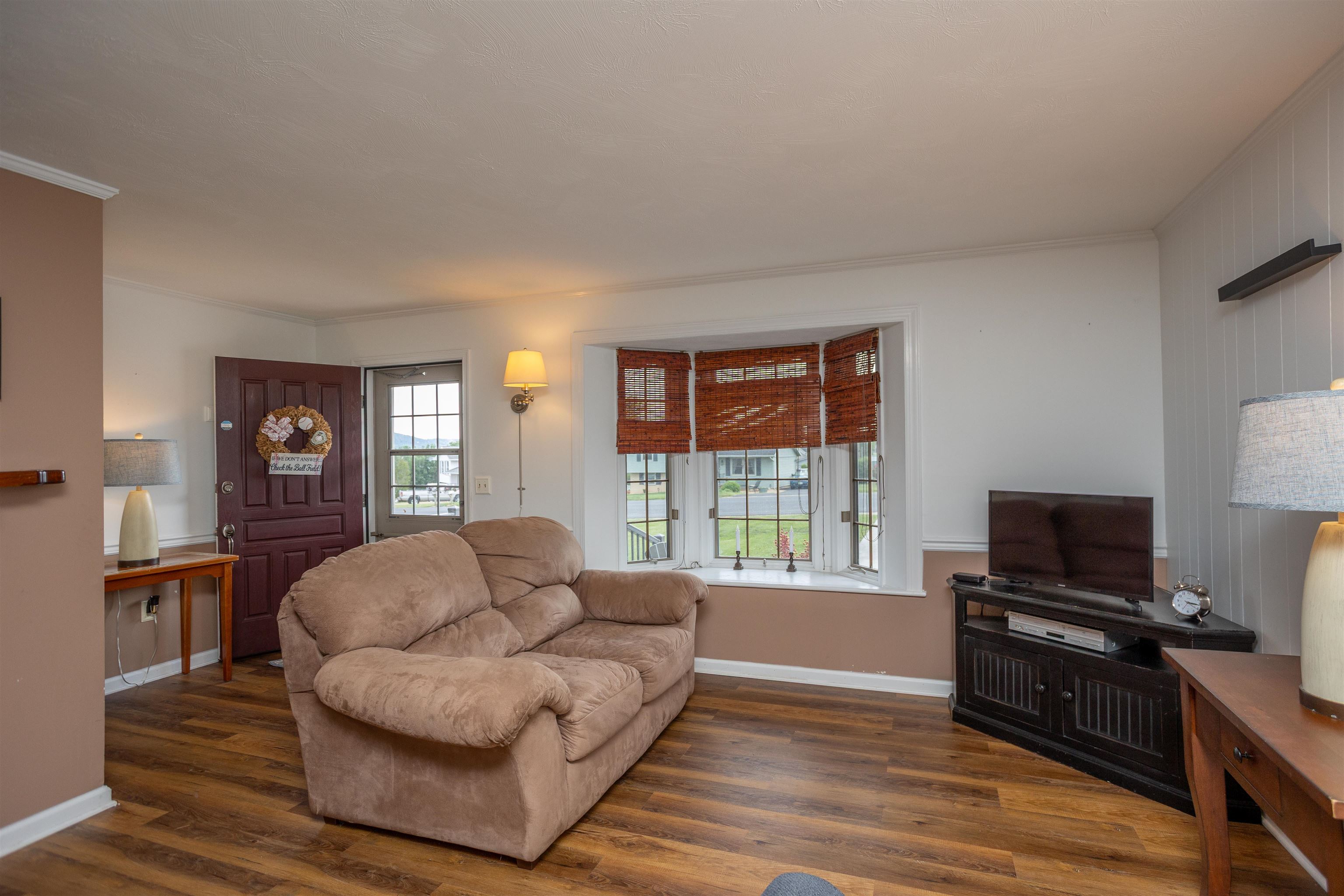 159 MORNINGSIDE DR, BROADWAY, Virginia 22815, 3 Bedrooms Bedrooms, ,3 BathroomsBathrooms,Residential,159 Morningside Dr Broadway, VA 22815,159 MORNINGSIDE DR,678441 MLS # 678441