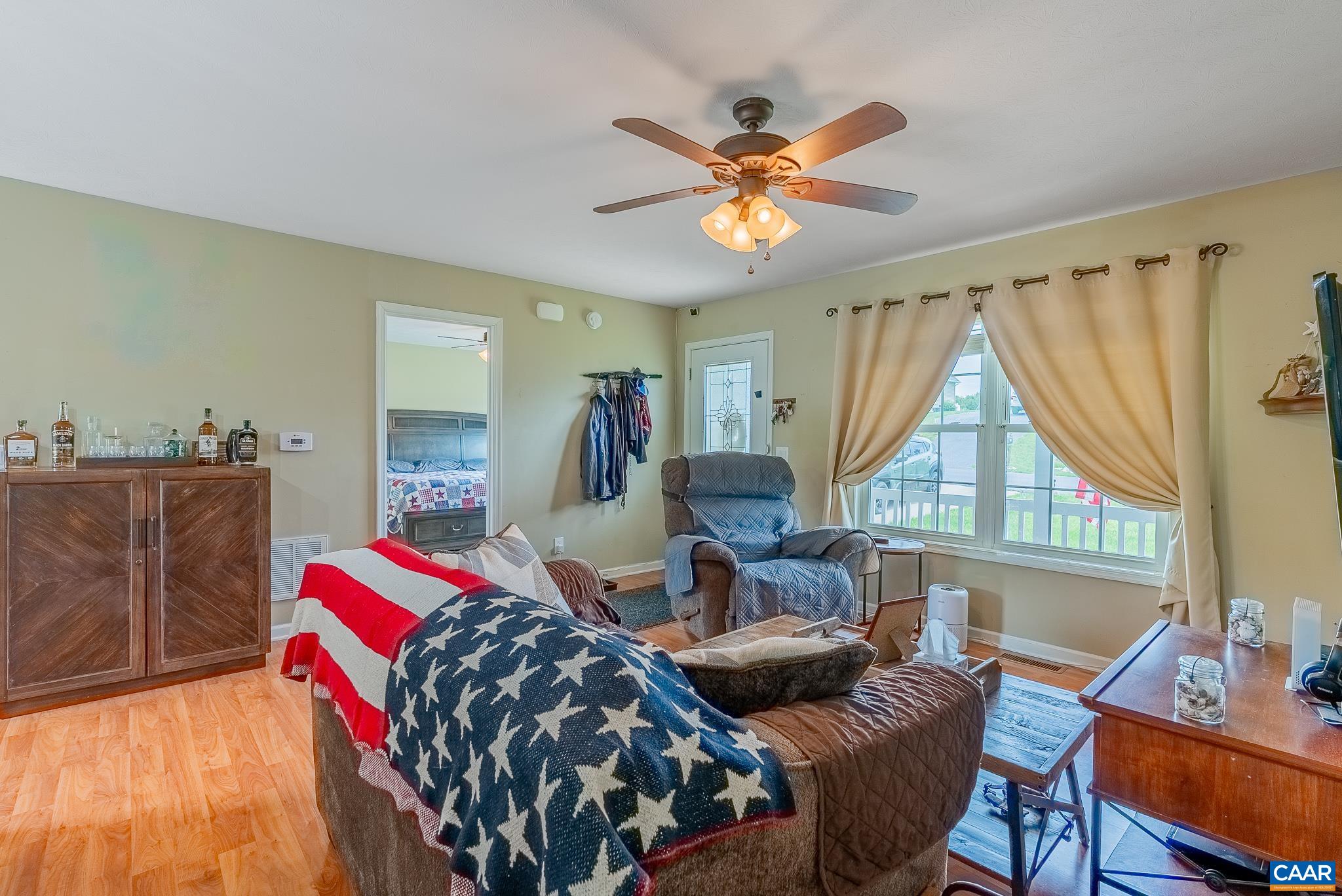 Address not available!, 3 Bedrooms Bedrooms, ,2 BathroomsBathrooms,Residential,129 THOROUGHBRED CIR,678442 MLS # 678442