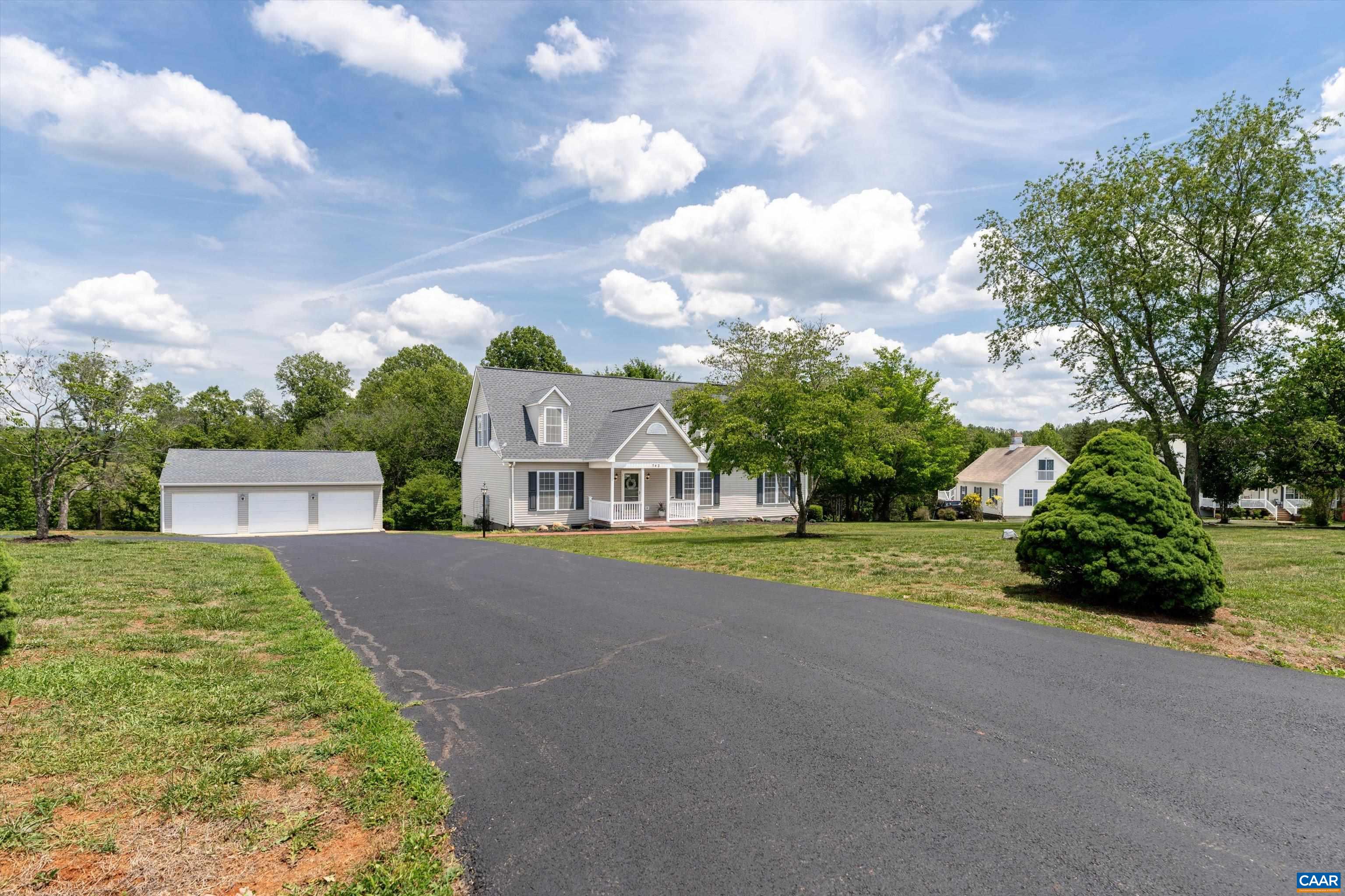 742 VALLEY VIEW RD, RUCKERSVILLE, Virginia 22968, 5 Bedrooms Bedrooms, ,3 BathroomsBathrooms,Residential,742 VALLEY VIEW RD,678443 MLS # 678443 742 VALLEY VIEW RD, RUCKERSVILLE, Virginia 22968, 5 Bedrooms Bedrooms, ,3 BathroomsBathrooms,Residential,742 VALLEY VIEW RD,678443 MLS # 678443