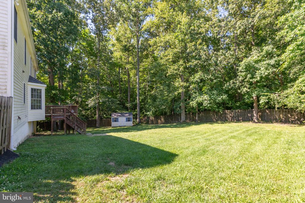 10408 WOODLAKE CT, SPOTSYLVANIA, Virginia 22553, 5 Bedrooms Bedrooms, ,3 BathroomsBathrooms,Residential,10408 WOODLAKE CT,VASP2041810 MLS # VASP2041810