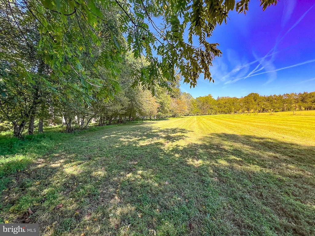 10812 MILLRIDGE LN, SPOTSYLVANIA, Virginia 22553, 4 Bedrooms Bedrooms, ,4 BathroomsBathrooms,Residential,10812 MILLRIDGE LN,VASP2042942 MLS # VASP2042942