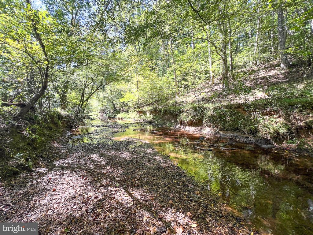 10812 MILLRIDGE LN, SPOTSYLVANIA, Virginia 22553, 4 Bedrooms Bedrooms, ,4 BathroomsBathrooms,Residential,10812 MILLRIDGE LN,VASP2042942 MLS # VASP2042942