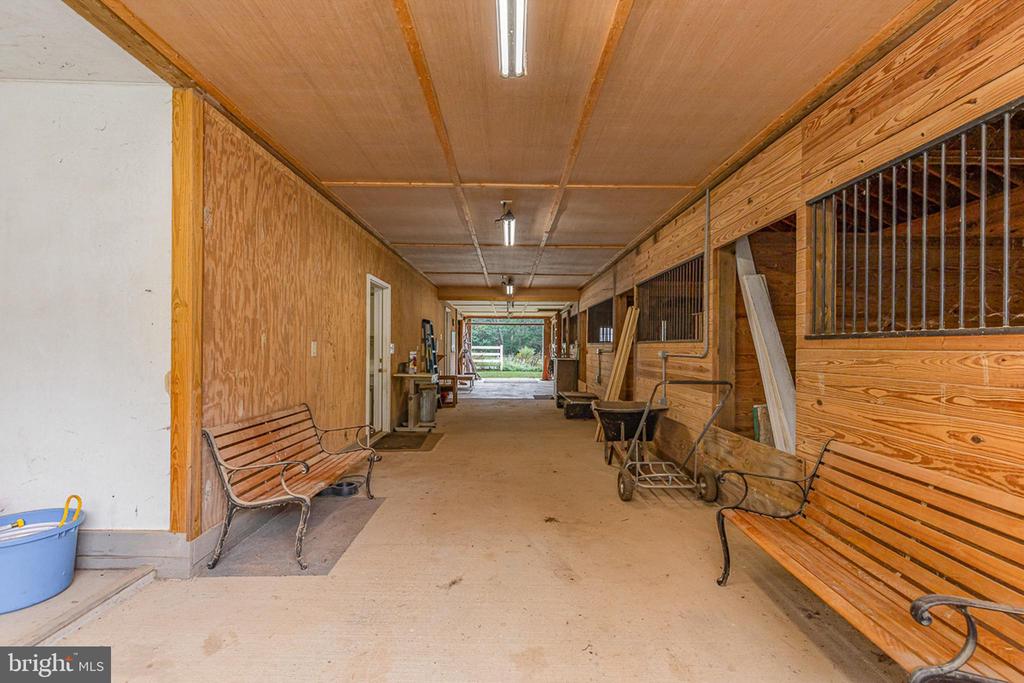 10812 MILLRIDGE LN, SPOTSYLVANIA, Virginia 22553, 4 Bedrooms Bedrooms, ,4 BathroomsBathrooms,Residential,10812 MILLRIDGE LN,VASP2042942 MLS # VASP2042942