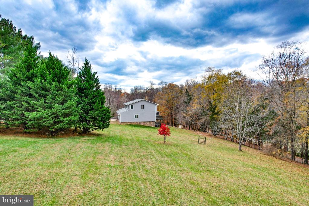 10812 MILLRIDGE LN, SPOTSYLVANIA, Virginia 22553, 4 Bedrooms Bedrooms, ,4 BathroomsBathrooms,Residential,10812 MILLRIDGE LN,VASP2042942 MLS # VASP2042942