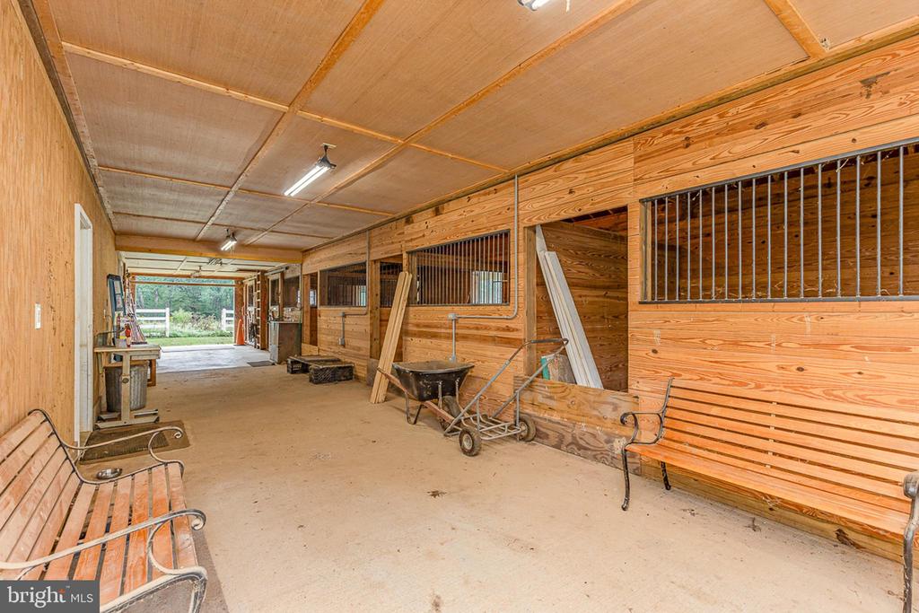 10812 MILLRIDGE LN, SPOTSYLVANIA, Virginia 22553, 4 Bedrooms Bedrooms, ,4 BathroomsBathrooms,Residential,10812 MILLRIDGE LN,VASP2042942 MLS # VASP2042942