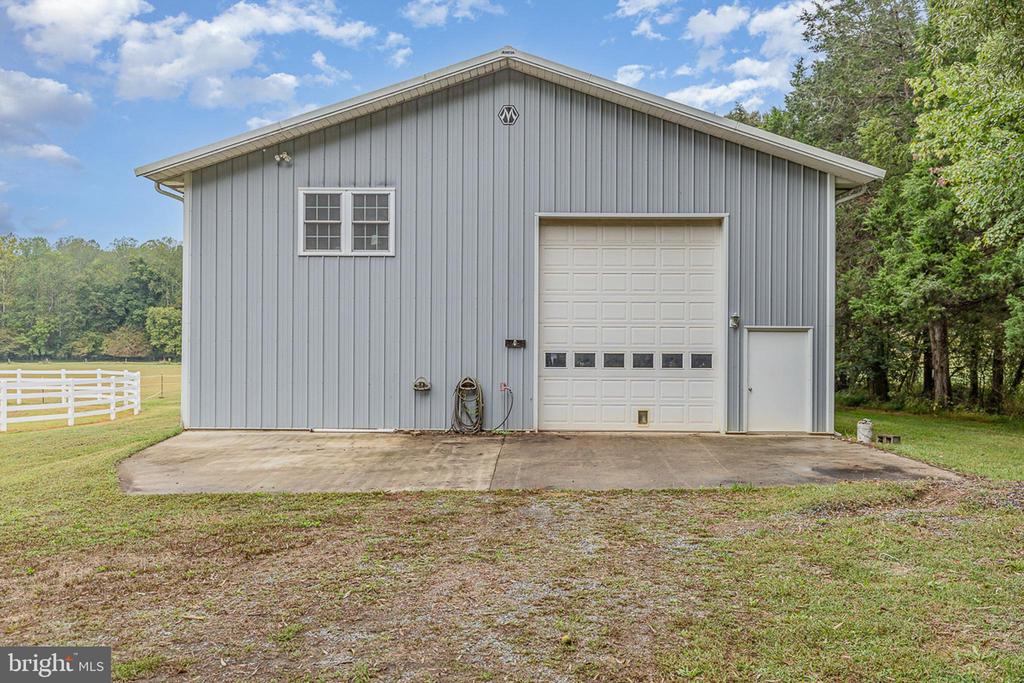 10812 MILLRIDGE LN, SPOTSYLVANIA, Virginia 22553, 4 Bedrooms Bedrooms, ,4 BathroomsBathrooms,Residential,10812 MILLRIDGE LN,VASP2042942 MLS # VASP2042942