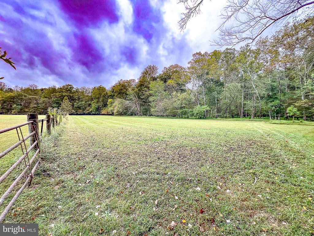 10812 MILLRIDGE LN, SPOTSYLVANIA, Virginia 22553, 4 Bedrooms Bedrooms, ,4 BathroomsBathrooms,Residential,10812 MILLRIDGE LN,VASP2042942 MLS # VASP2042942
