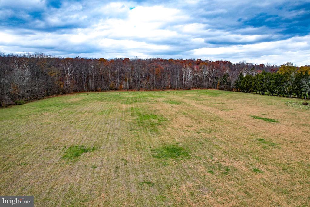 10812 MILLRIDGE LN, SPOTSYLVANIA, Virginia 22553, 4 Bedrooms Bedrooms, ,4 BathroomsBathrooms,Residential,10812 MILLRIDGE LN,VASP2042942 MLS # VASP2042942