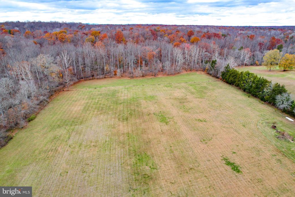 10812 MILLRIDGE LN, SPOTSYLVANIA, Virginia 22553, 4 Bedrooms Bedrooms, ,4 BathroomsBathrooms,Residential,10812 MILLRIDGE LN,VASP2042942 MLS # VASP2042942