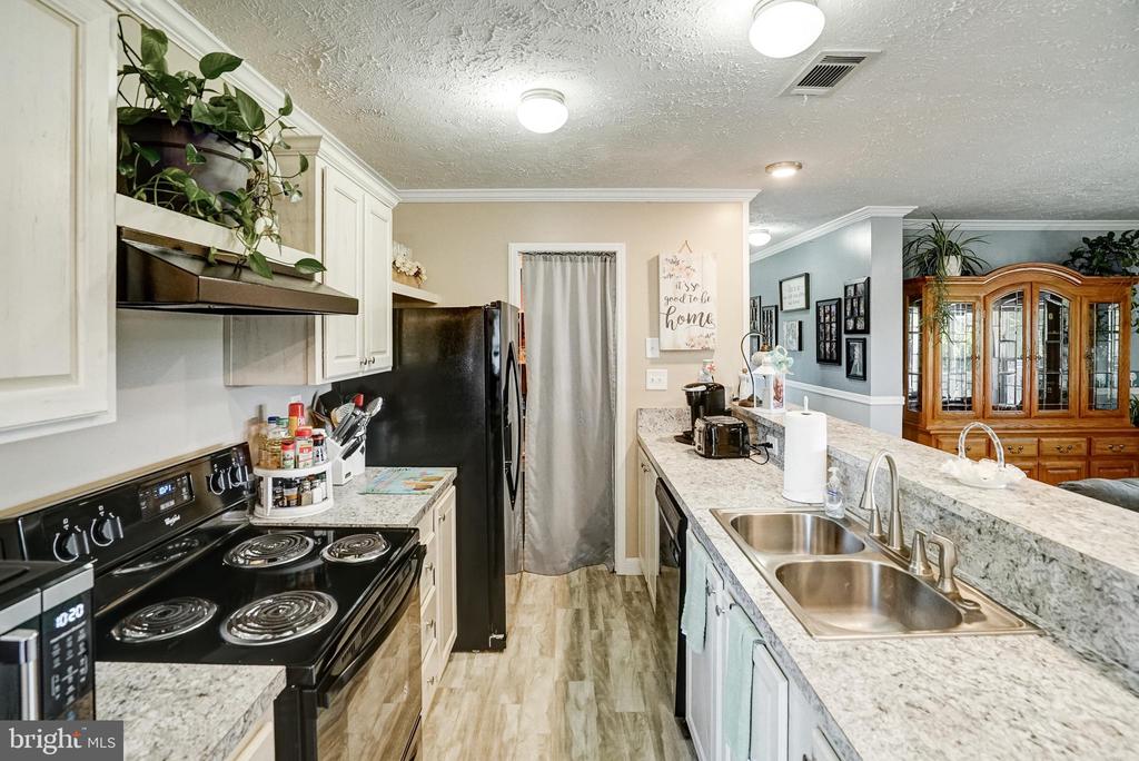 26476 PENNFIELDS DR, ORANGE, Virginia 22960, 3 Bedrooms Bedrooms, ,2 BathroomsBathrooms,Residential,26476 PENNFIELDS DR,VAOR2014414 MLS # VAOR2014414 26476 PENNFIELDS DR, ORANGE, Virginia 22960, 3 Bedrooms Bedrooms, ,2 BathroomsBathrooms,Residential,26476 PENNFIELDS DR,VAOR2014414 MLS # VAOR2014414