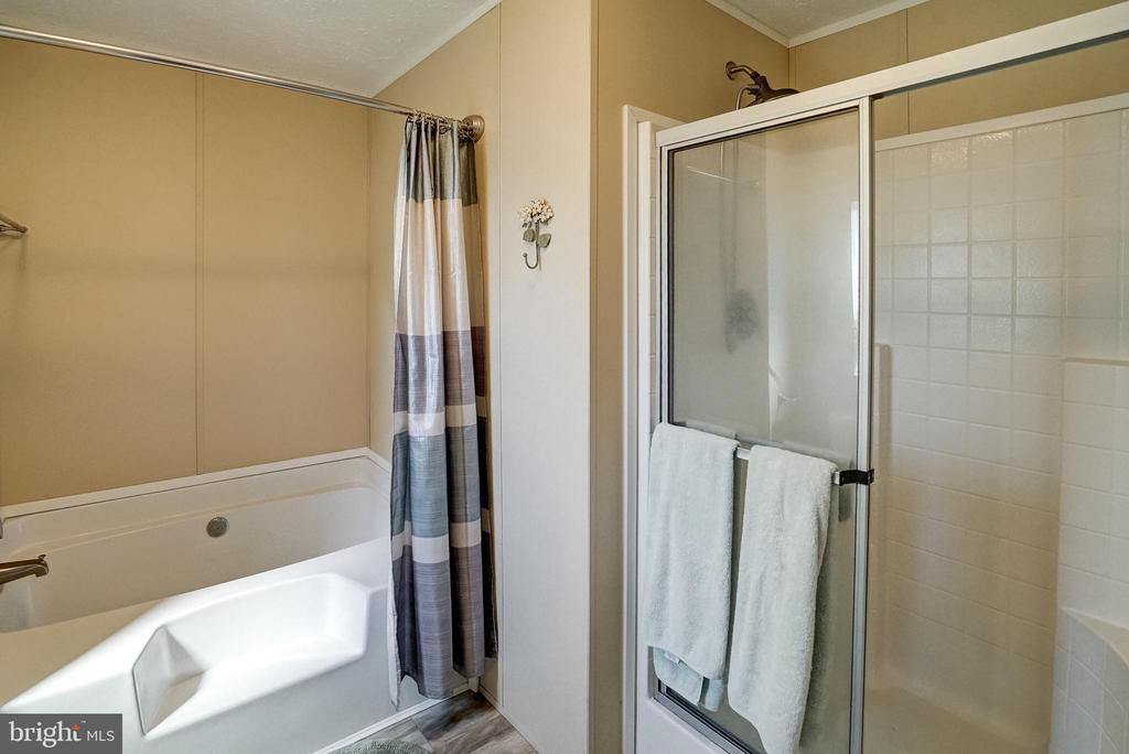 26476 PENNFIELDS DR, ORANGE, Virginia 22960, 3 Bedrooms Bedrooms, ,2 BathroomsBathrooms,Residential,26476 PENNFIELDS DR,VAOR2014414 MLS # VAOR2014414 26476 PENNFIELDS DR, ORANGE, Virginia 22960, 3 Bedrooms Bedrooms, ,2 BathroomsBathrooms,Residential,26476 PENNFIELDS DR,VAOR2014414 MLS # VAOR2014414