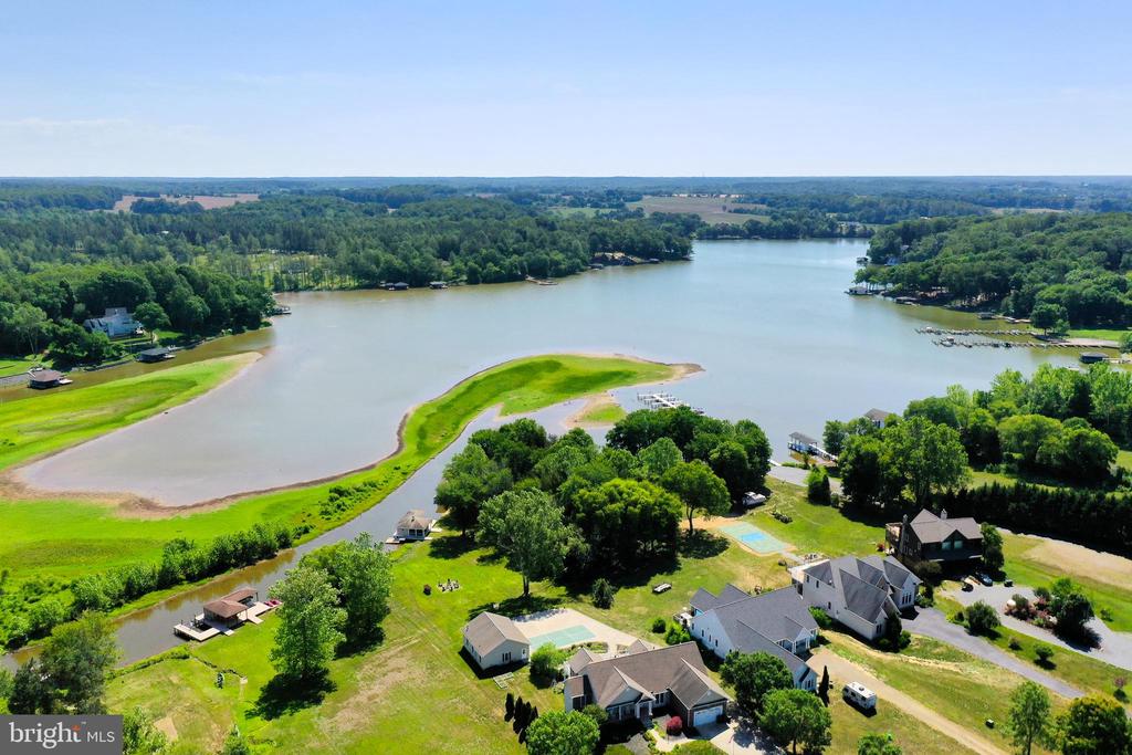 26476 PENNFIELDS DR, ORANGE, Virginia 22960, 3 Bedrooms Bedrooms, ,2 BathroomsBathrooms,Residential,26476 PENNFIELDS DR,VAOR2014414 MLS # VAOR2014414 26476 PENNFIELDS DR, ORANGE, Virginia 22960, 3 Bedrooms Bedrooms, ,2 BathroomsBathrooms,Residential,26476 PENNFIELDS DR,VAOR2014414 MLS # VAOR2014414