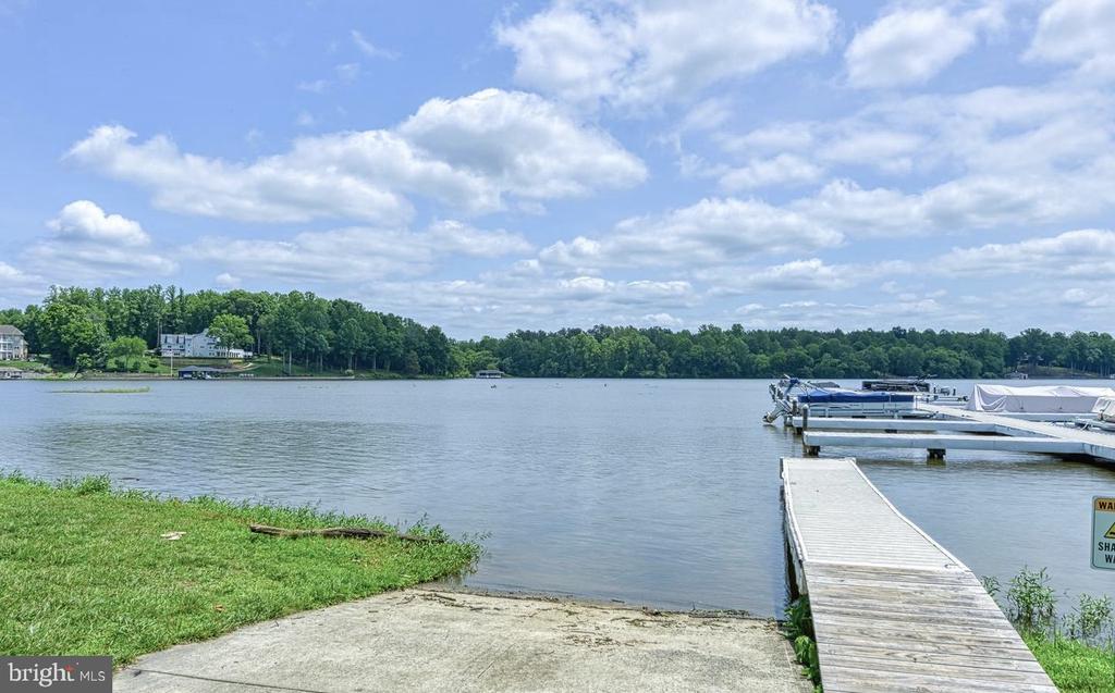 26476 PENNFIELDS DR, ORANGE, Virginia 22960, 3 Bedrooms Bedrooms, ,2 BathroomsBathrooms,Residential,26476 PENNFIELDS DR,VAOR2014414 MLS # VAOR2014414 26476 PENNFIELDS DR, ORANGE, Virginia 22960, 3 Bedrooms Bedrooms, ,2 BathroomsBathrooms,Residential,26476 PENNFIELDS DR,VAOR2014414 MLS # VAOR2014414