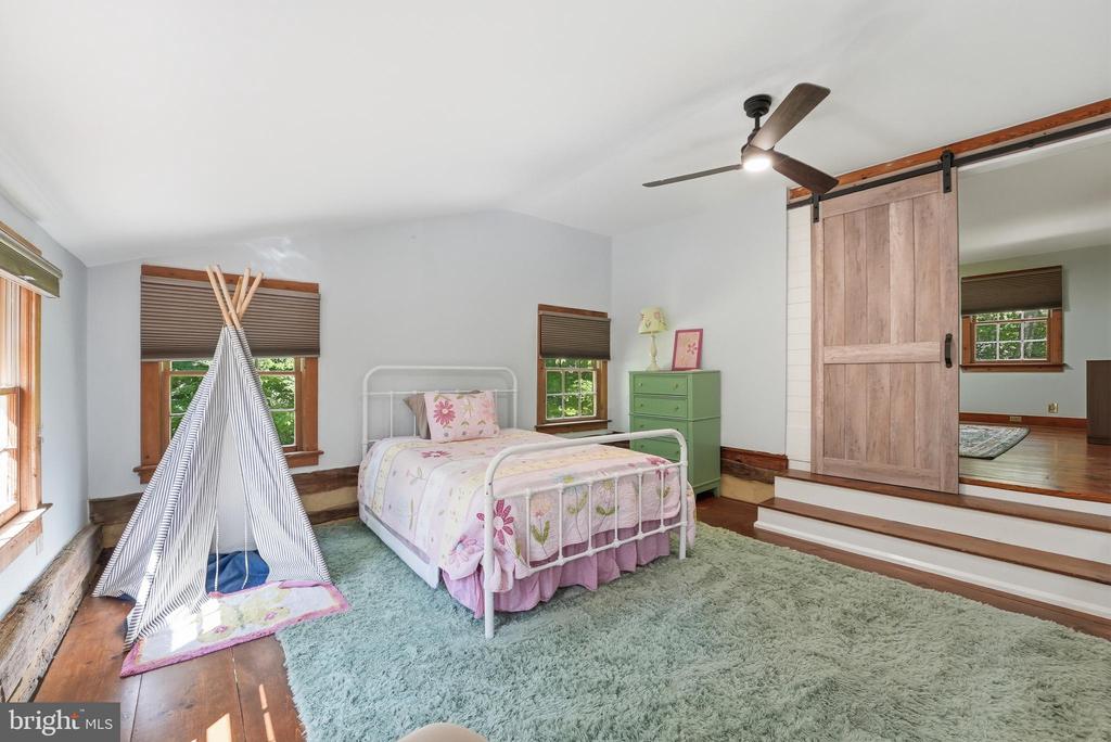 10 ASHBY RD, SPERRYVILLE, Virginia 22740, 3 Bedrooms Bedrooms, ,3 BathroomsBathrooms,Residential,10 ASHBY RD,VARP2002706 MLS # VARP2002706
