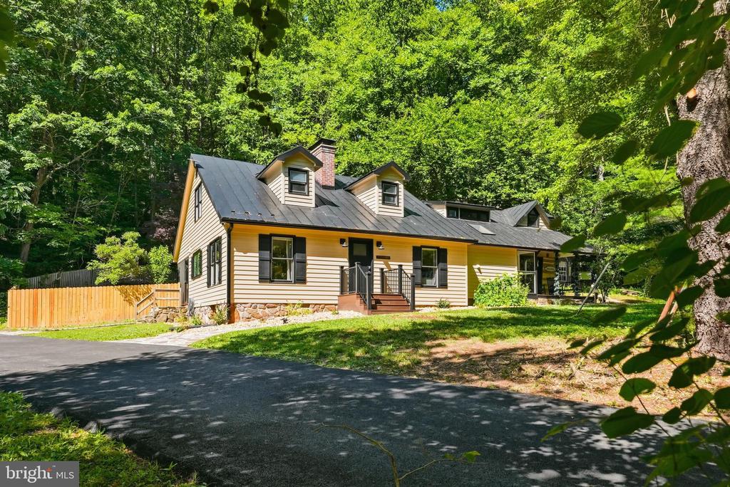 10 ASHBY RD, SPERRYVILLE, Virginia 22740, 3 Bedrooms Bedrooms, ,3 BathroomsBathrooms,Residential,10 ASHBY RD,VARP2002706 MLS # VARP2002706