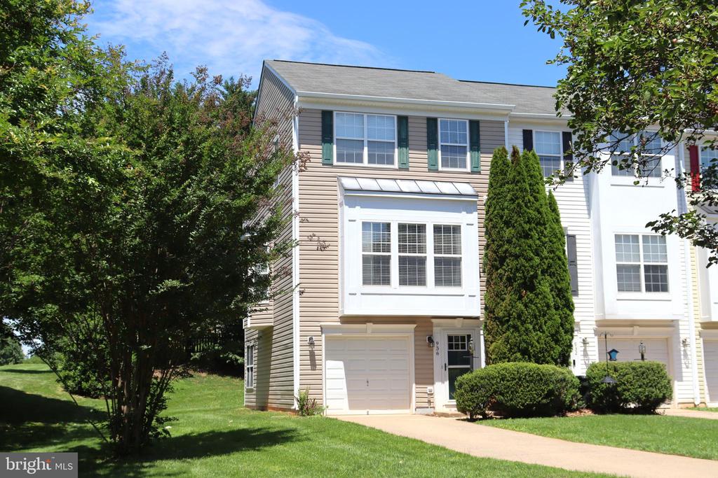 936 PERSIMMON, CULPEPER, Virginia 22701, 3 Bedrooms Bedrooms, ,2 BathroomsBathrooms,Residential,936 PERSIMMON,VACU2014062 MLS # VACU2014062 936 PERSIMMON, CULPEPER, Virginia 22701, 3 Bedrooms Bedrooms, ,2 BathroomsBathrooms,Residential,936 PERSIMMON,VACU2014062 MLS # VACU2014062