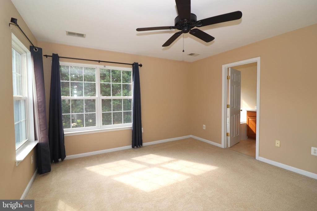 936 PERSIMMON, CULPEPER, Virginia 22701, 3 Bedrooms Bedrooms, ,2 BathroomsBathrooms,Residential,936 PERSIMMON,VACU2014062 MLS # VACU2014062 936 PERSIMMON, CULPEPER, Virginia 22701, 3 Bedrooms Bedrooms, ,2 BathroomsBathrooms,Residential,936 PERSIMMON,VACU2014062 MLS # VACU2014062