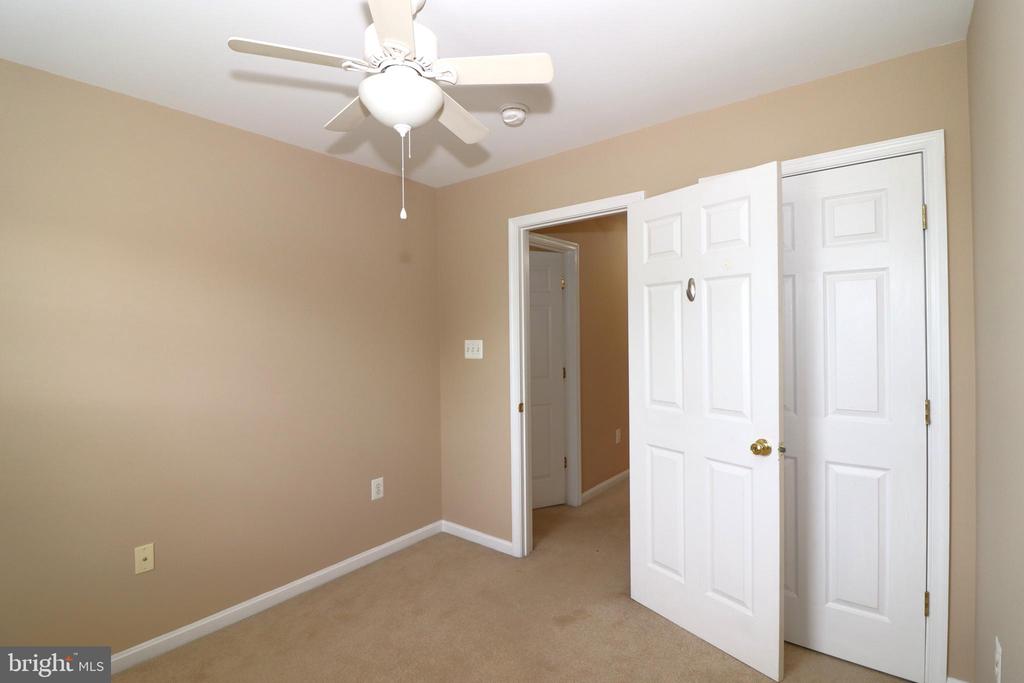 936 PERSIMMON, CULPEPER, Virginia 22701, 3 Bedrooms Bedrooms, ,2 BathroomsBathrooms,Residential,936 PERSIMMON,VACU2014062 MLS # VACU2014062 936 PERSIMMON, CULPEPER, Virginia 22701, 3 Bedrooms Bedrooms, ,2 BathroomsBathrooms,Residential,936 PERSIMMON,VACU2014062 MLS # VACU2014062