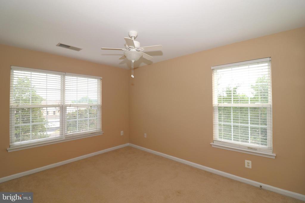 936 PERSIMMON, CULPEPER, Virginia 22701, 3 Bedrooms Bedrooms, ,2 BathroomsBathrooms,Residential,936 PERSIMMON,VACU2014062 MLS # VACU2014062 936 PERSIMMON, CULPEPER, Virginia 22701, 3 Bedrooms Bedrooms, ,2 BathroomsBathrooms,Residential,936 PERSIMMON,VACU2014062 MLS # VACU2014062