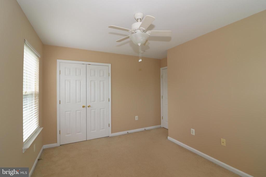 936 PERSIMMON, CULPEPER, Virginia 22701, 3 Bedrooms Bedrooms, ,2 BathroomsBathrooms,Residential,936 PERSIMMON,VACU2014062 MLS # VACU2014062 936 PERSIMMON, CULPEPER, Virginia 22701, 3 Bedrooms Bedrooms, ,2 BathroomsBathrooms,Residential,936 PERSIMMON,VACU2014062 MLS # VACU2014062