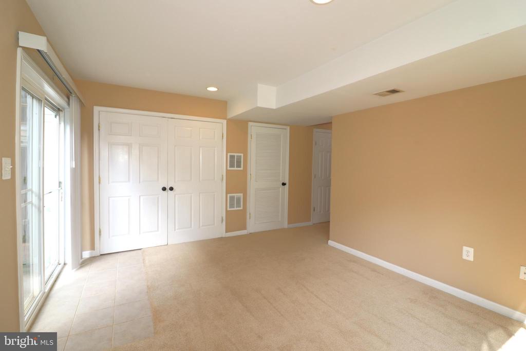 936 PERSIMMON, CULPEPER, Virginia 22701, 3 Bedrooms Bedrooms, ,2 BathroomsBathrooms,Residential,936 PERSIMMON,VACU2014062 MLS # VACU2014062 936 PERSIMMON, CULPEPER, Virginia 22701, 3 Bedrooms Bedrooms, ,2 BathroomsBathrooms,Residential,936 PERSIMMON,VACU2014062 MLS # VACU2014062