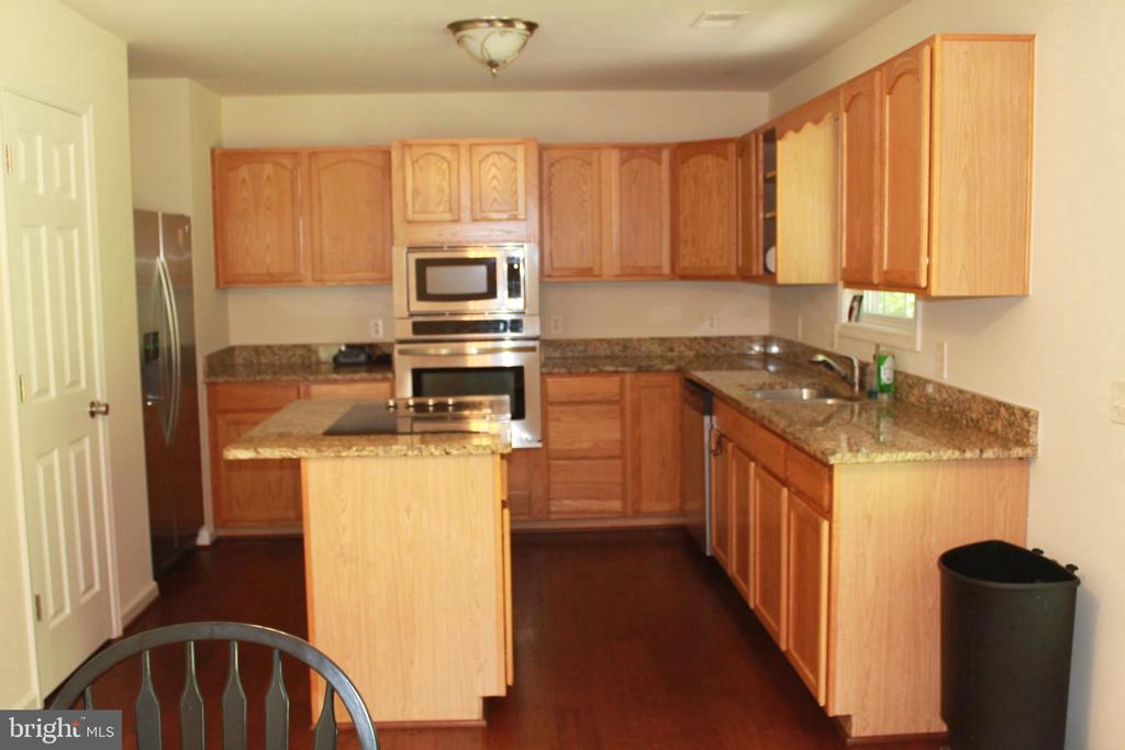 8531 LIVINGSTON CT, SPOTSYLVANIA, Virginia 22551, 3 Bedrooms Bedrooms, ,2 BathroomsBathrooms,Residential,8531 LIVINGSTON CT,VASP2042950 MLS # VASP2042950 8531 LIVINGSTON CT, SPOTSYLVANIA, Virginia 22551, 3 Bedrooms Bedrooms, ,2 BathroomsBathrooms,Residential,8531 LIVINGSTON CT,VASP2042950 MLS # VASP2042950