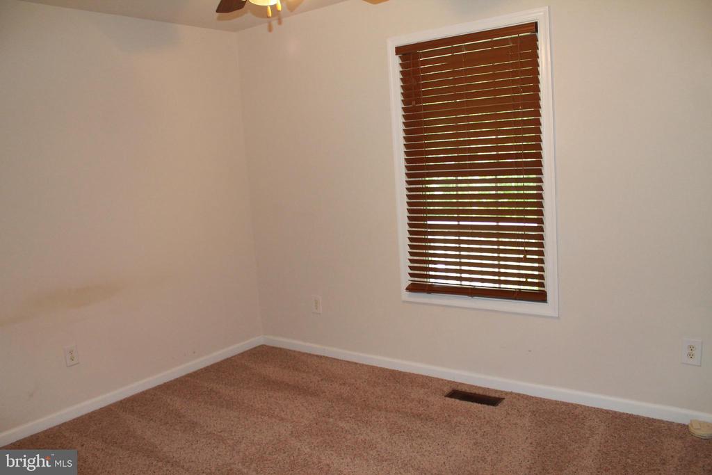8531 LIVINGSTON CT, SPOTSYLVANIA, Virginia 22551, 3 Bedrooms Bedrooms, ,2 BathroomsBathrooms,Residential,8531 LIVINGSTON CT,VASP2042950 MLS # VASP2042950 8531 LIVINGSTON CT, SPOTSYLVANIA, Virginia 22551, 3 Bedrooms Bedrooms, ,2 BathroomsBathrooms,Residential,8531 LIVINGSTON CT,VASP2042950 MLS # VASP2042950